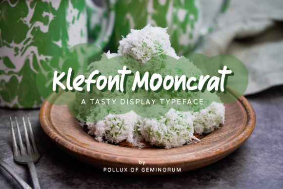 Klefont Mooncrat: A Handwritten Script Font with Editorial Warmth